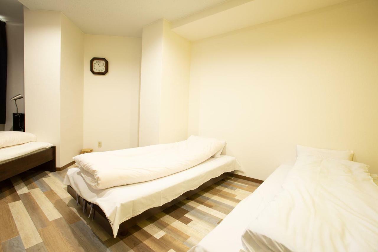 123 Guesthouse Осака Экстерьер фото